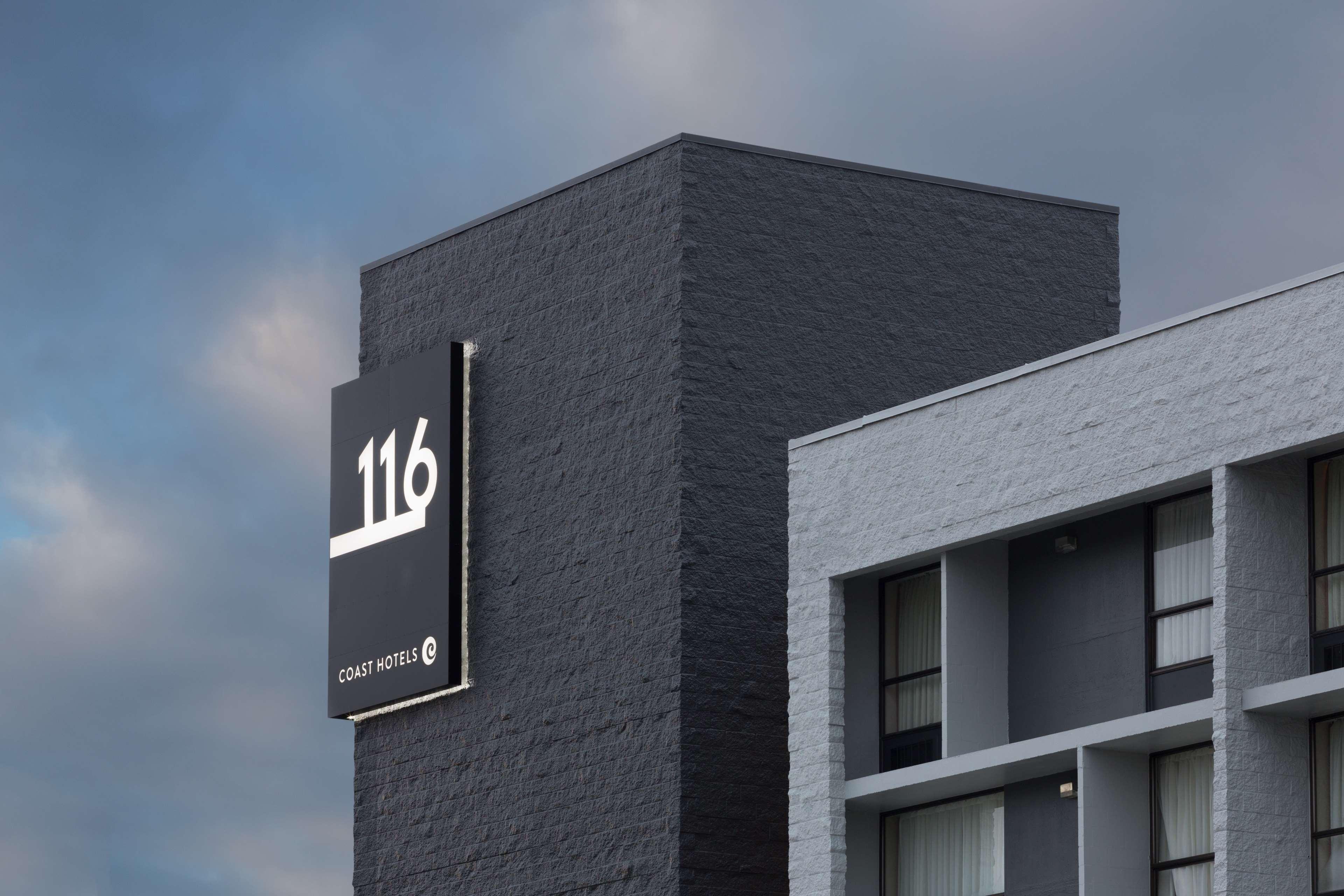Hotel 116, A Coast Hotel Bellevue Exterior photo